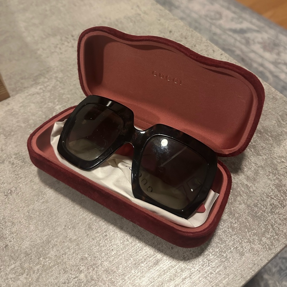 Gucci Black & Pink Glitter Designer Sunglasses